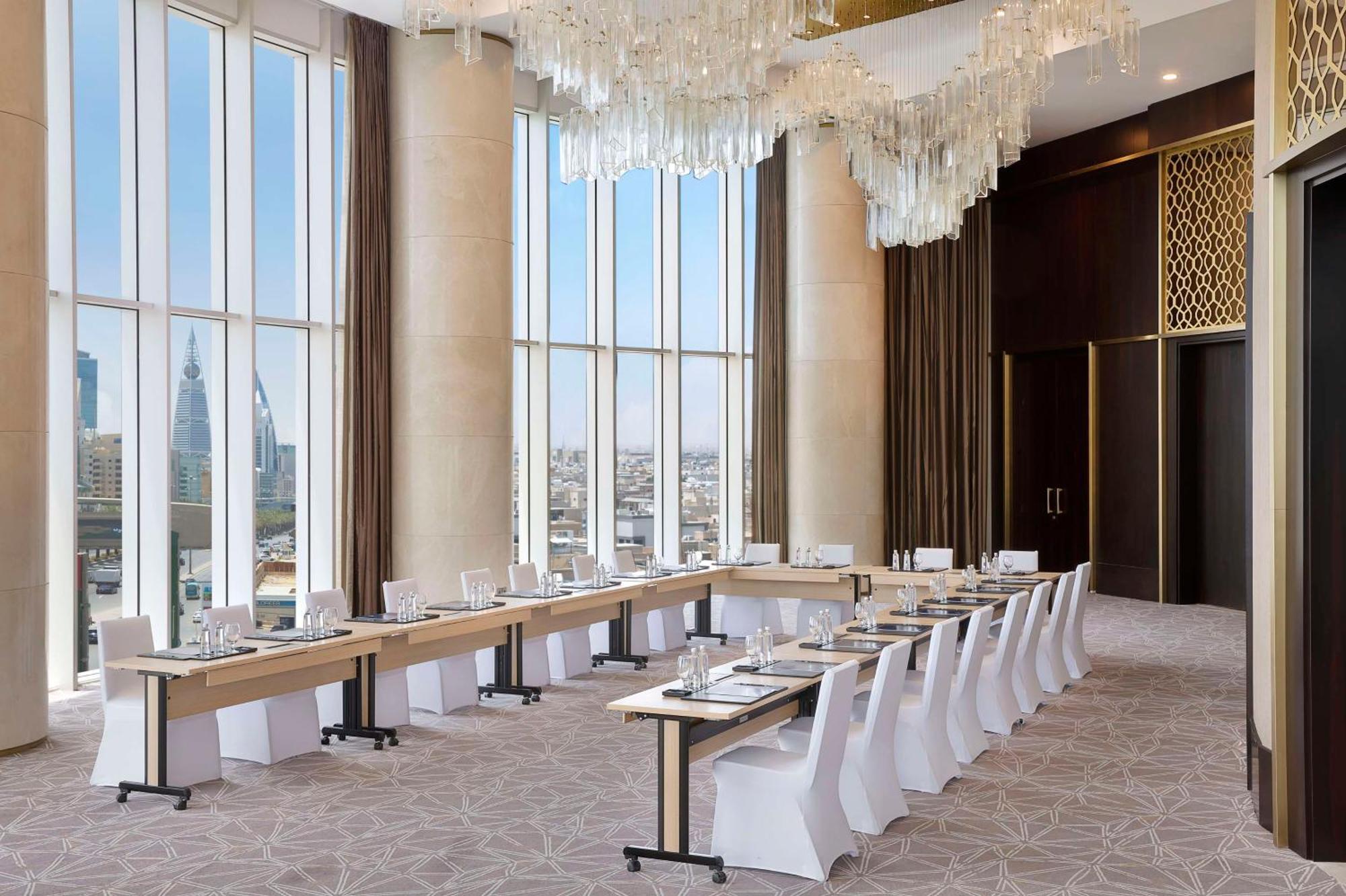 Hilton Riyadh Olaya Esterno foto